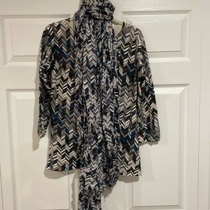 Diktons long sleeve sweater